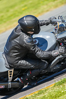 anglesey-no-limits-trackday;anglesey-photographs;anglesey-trackday-photographs;enduro-digital-images;event-digital-images;eventdigitalimages;no-limits-trackdays;peter-wileman-photography;racing-digital-images;trac-mon;trackday-digital-images;trackday-photos;ty-croes